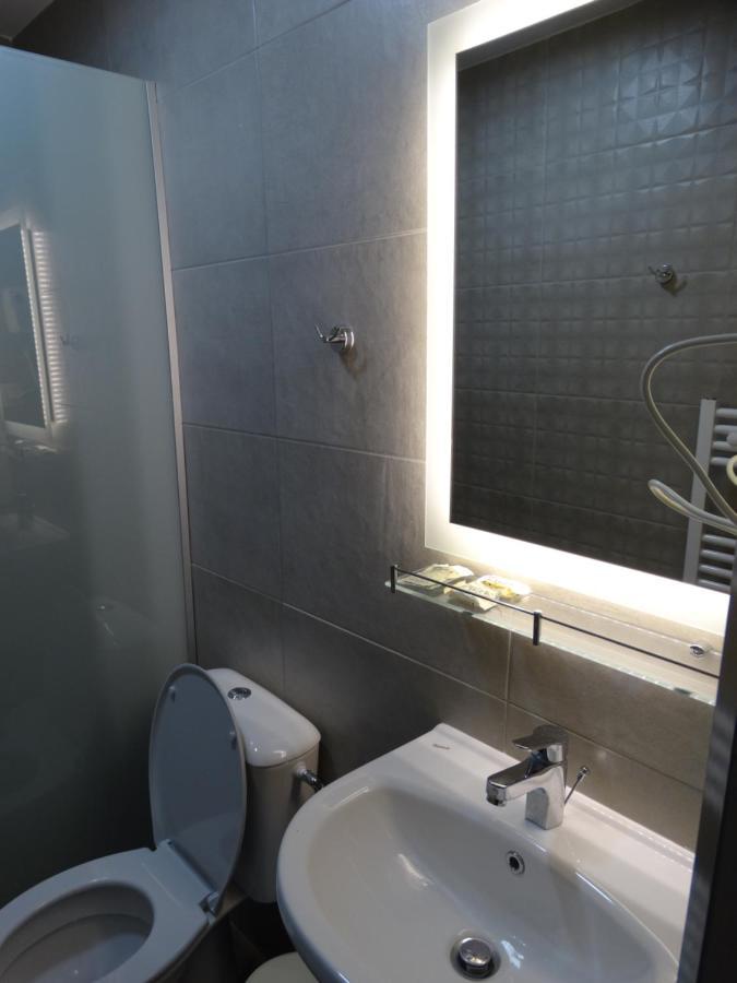 Trifon Zarezan Family Hotel Glavatartsi Eksteriør bilde