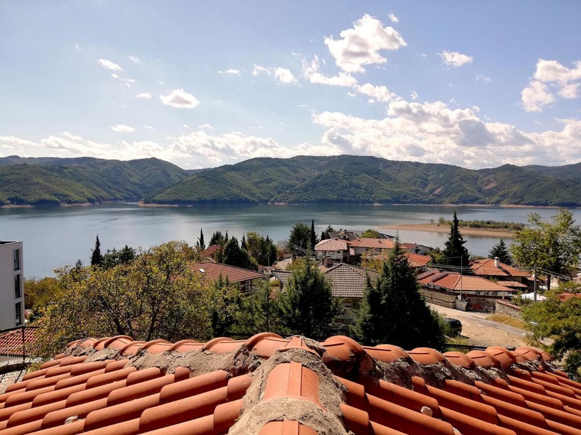 Trifon Zarezan Family Hotel Glavatartsi Eksteriør bilde