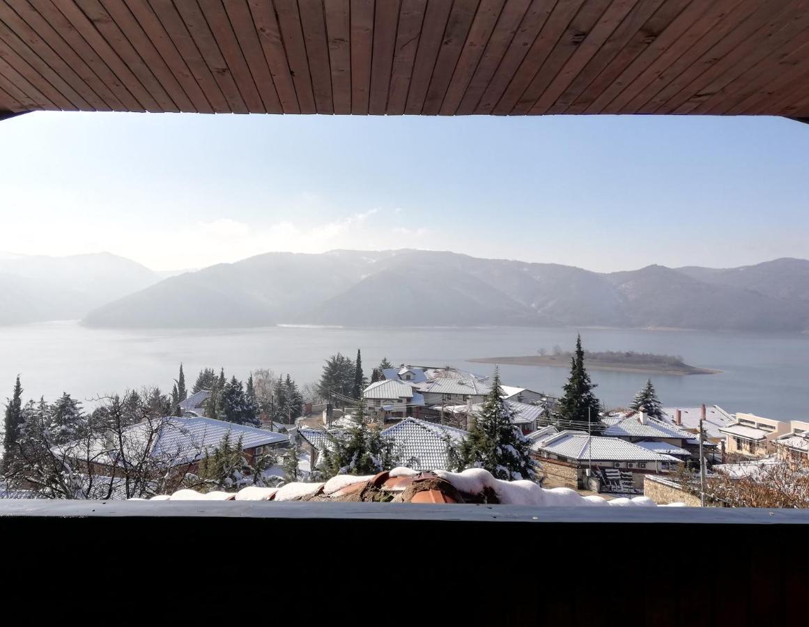 Trifon Zarezan Family Hotel Glavatartsi Eksteriør bilde